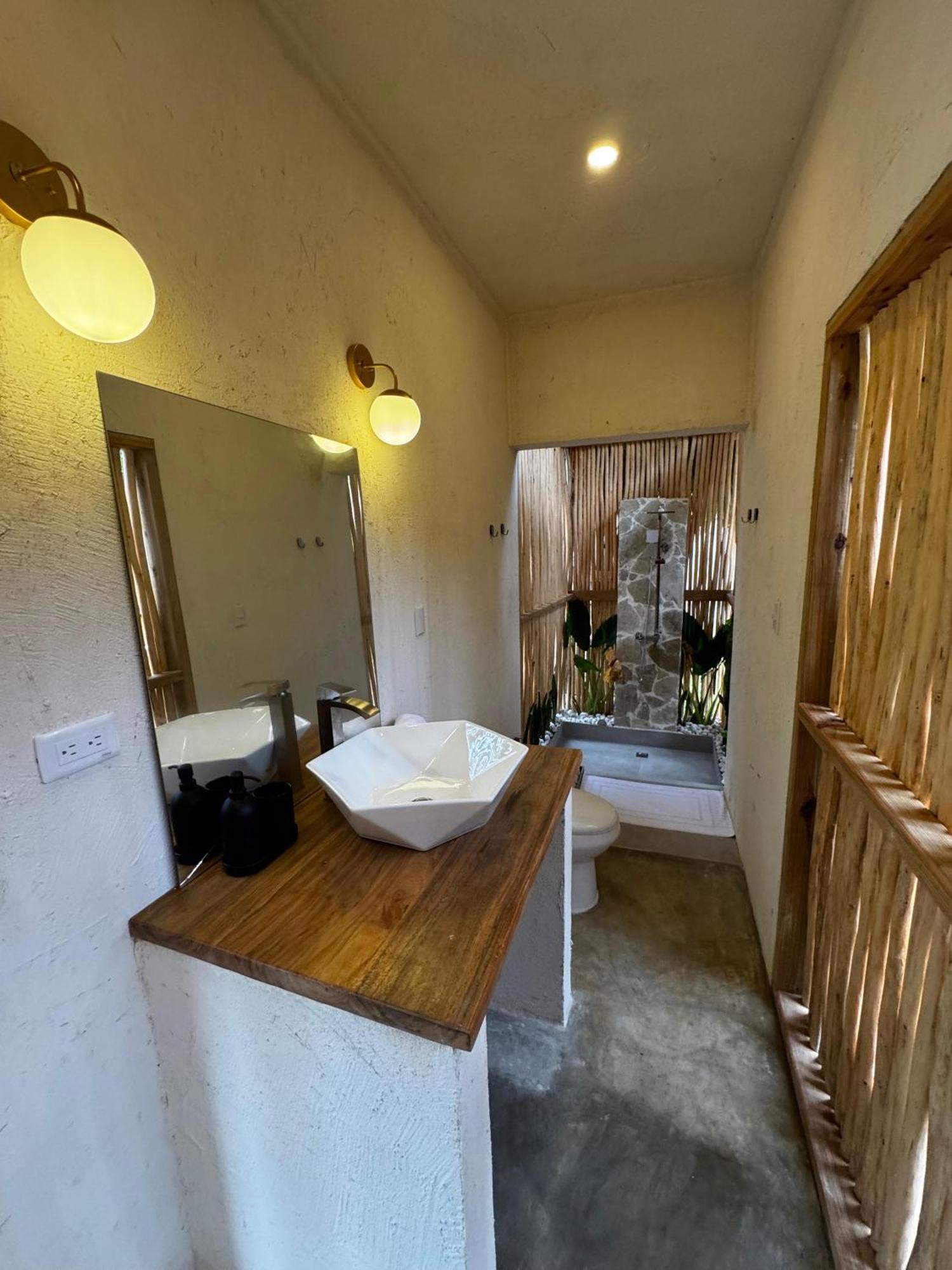 La Colmena Rd Hotell Samana Eksteriør bilde